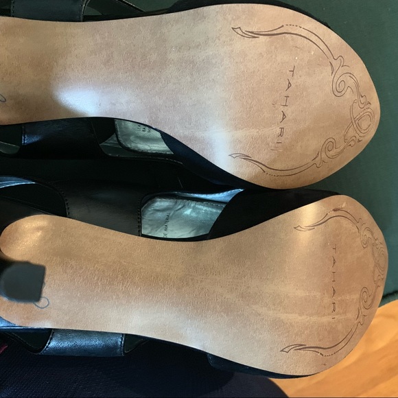 NEW Tahari Slingback Peep-toe Heels - Picture 5 of 6